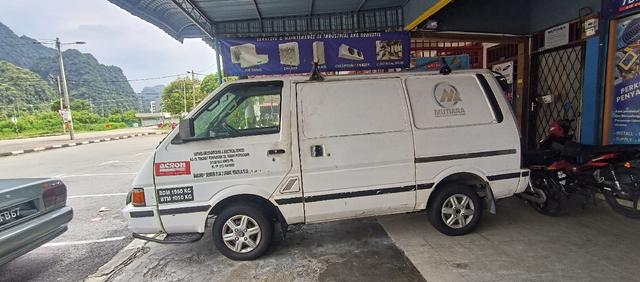 2005 Nissan VANETTE 1.5 AUTHENTIC (M) - 4
