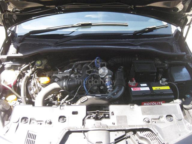 Reg16 Renault CLIO 1.2 GT LINE Turbo Push Start - 2