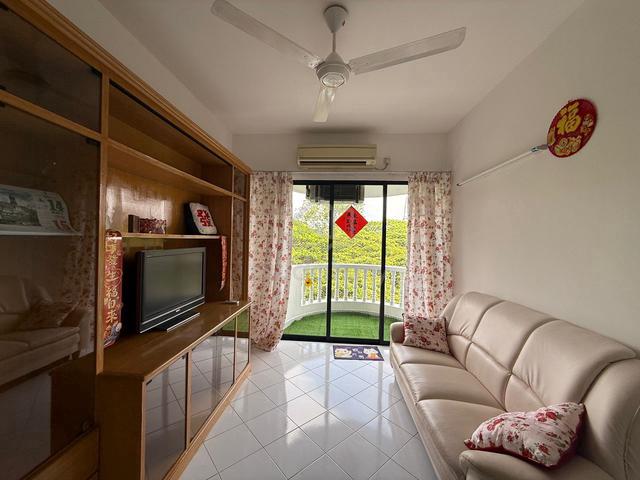 Sri York 1