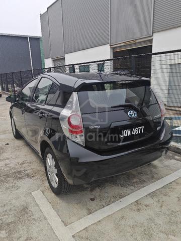 2012 Toyota PRIUS C 1.5 (HYBRID) NHP10R (A) - 2