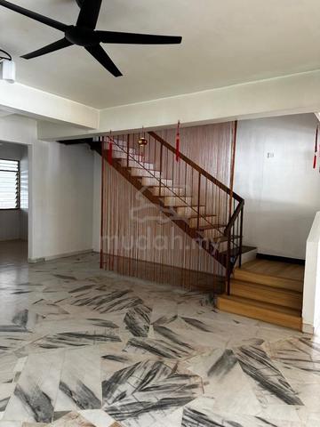 {Grab It Now}, 2 Storey Bandar Mahkota Cheras, Must View 1