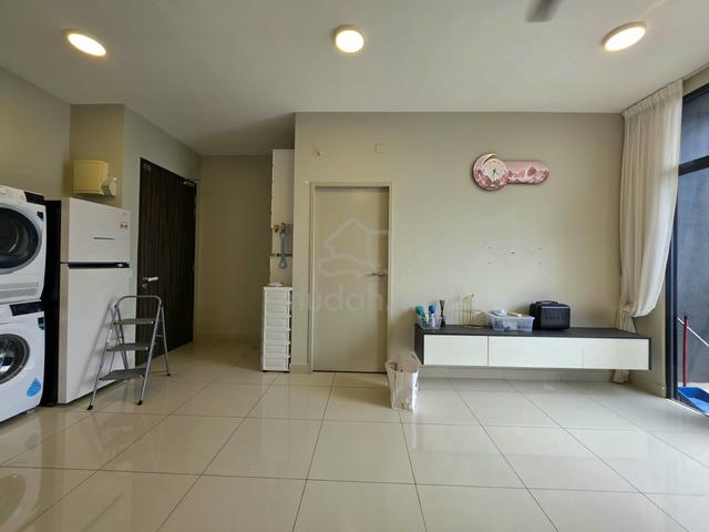Henna Residence @ The Quartz WM 1