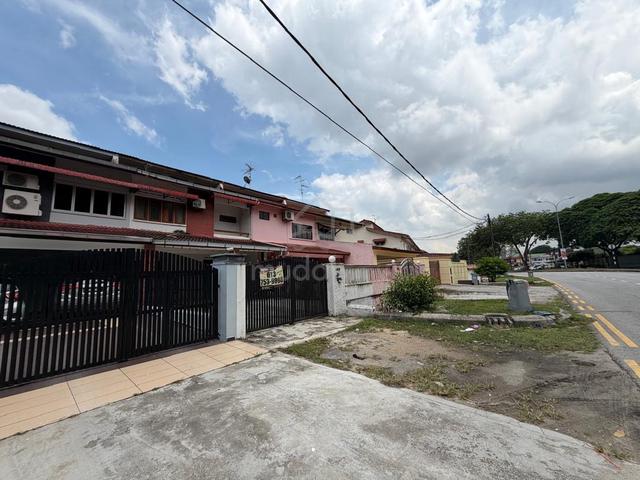 Taman Pelangi Jalan Serampang Facing Main Road 2 Storey House For Sale 1