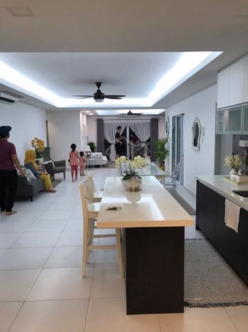 Platinum Splendor Residensi Semarak 1