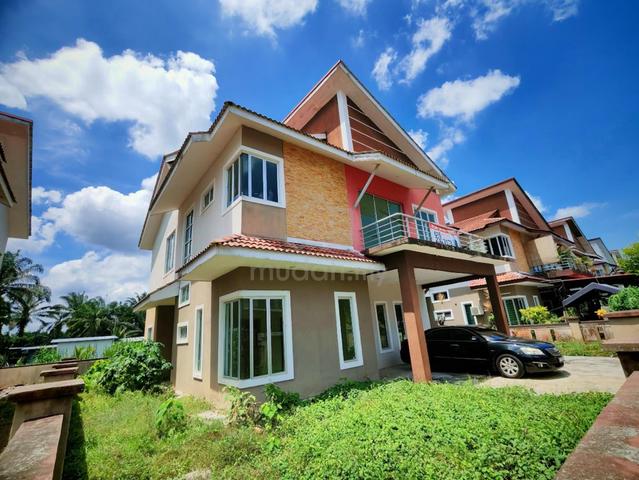 FREEHOLD 2 Storey Bungalow Taman Seri Kelanang, Banting 1