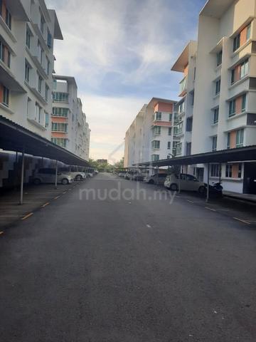 University Utama Condominium 1