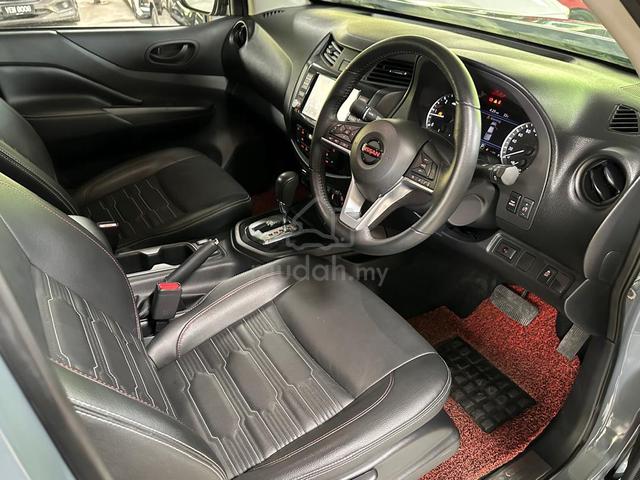 NISSAN NAVARA 2.5 PRO-4X 4X4 TURBO (A) Full Loan! - 5