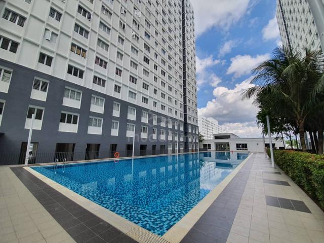 Karisma @ Eco Majestic 1