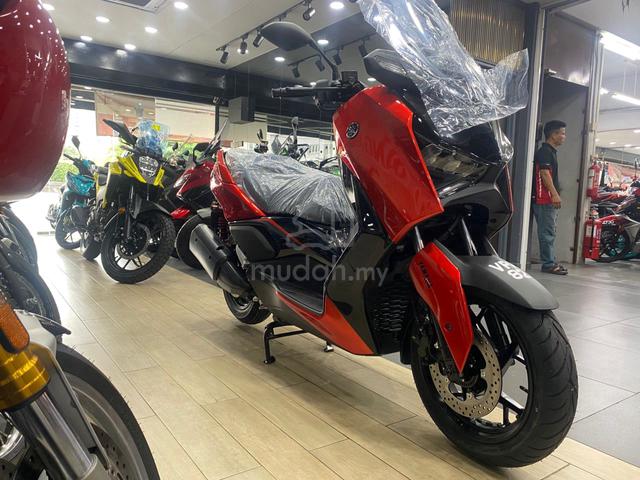 Yamaha XMAX 250 Forza End Year Stock Clearance Now - photo 5 of 10