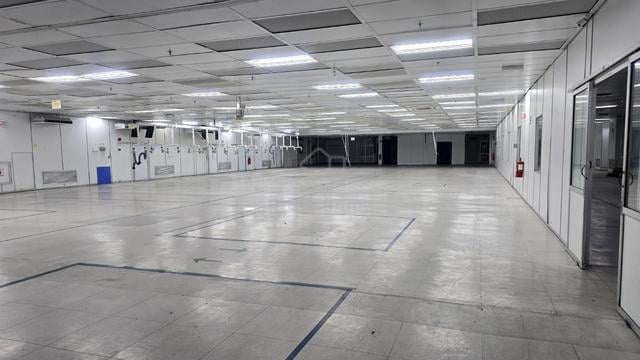 Electronic medical high power factory for rent prai 1