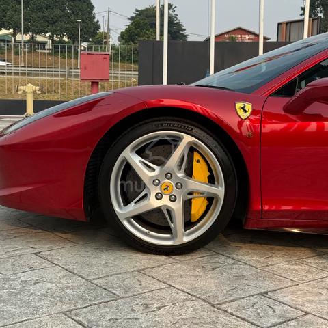 2014 Ferrari 458 4.5 458 ITALIA (A)ROSSO FUOCO! - 4