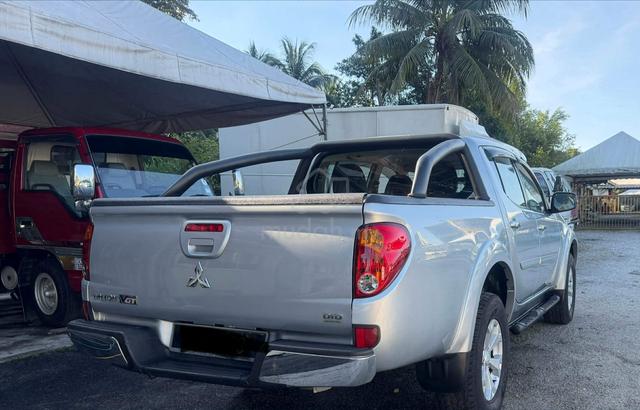2012 Mitsubishi TRITON 2.5 VGT (A) - 3
