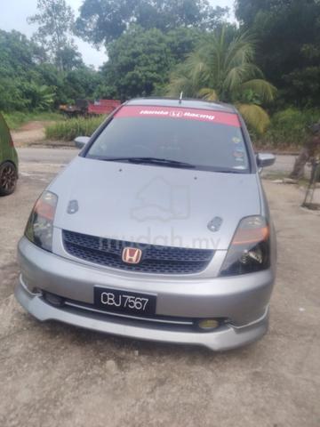 2003 Honda STREAM 2.0 IVS RN3883J9 (MQ) (A) - 1