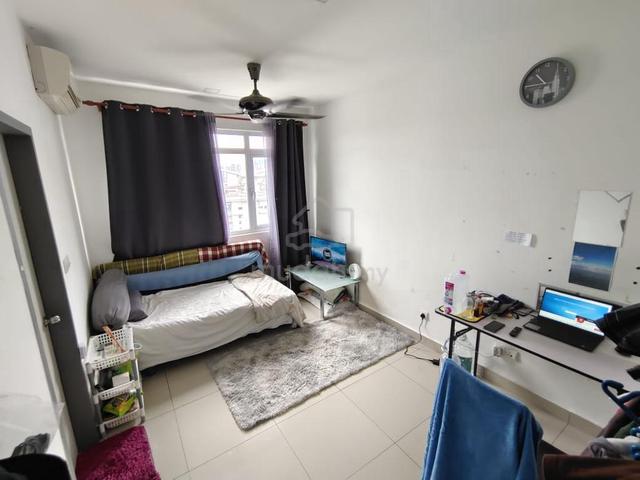 V- Residensi 2 (Shah Alam) Middle Room (wt private bathroom) for rent. 1