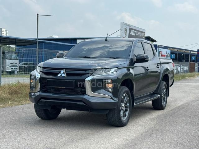 2022 Mitsubishi TRITON 2.4 VGT PREMIUM MY19 L200 - 1