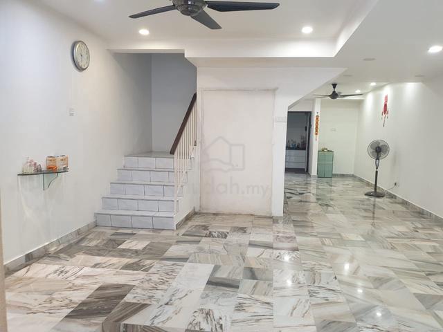 Taman Cheras Jaya Balakong 3 Storey Terrace, Renovated 1