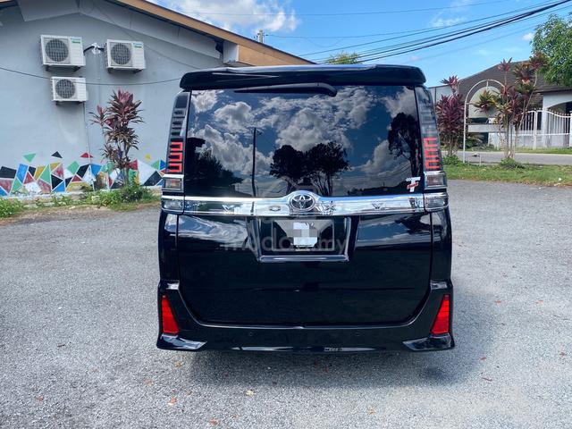 FULL LOAN✅2019 Toyota VOXY 2.0 ZS KIRAMEKI II (A) - 3