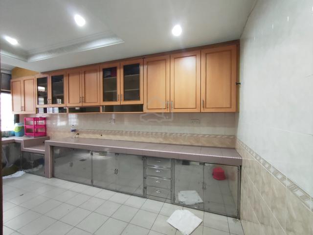 Double storey house taman putra bukit Teratai ampang selangor 1
