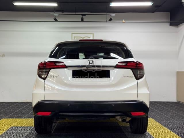 Honda HR-V 1.8 V FACELIFT/LANEWATCH/WARRANTY/HRV - 5