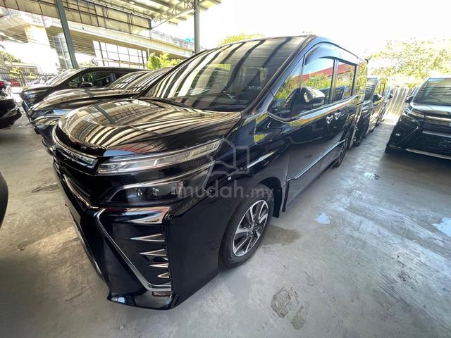 2021 Toyota VOXY 2.0 ZS KIRAMEKI III (A) E0436 - 1