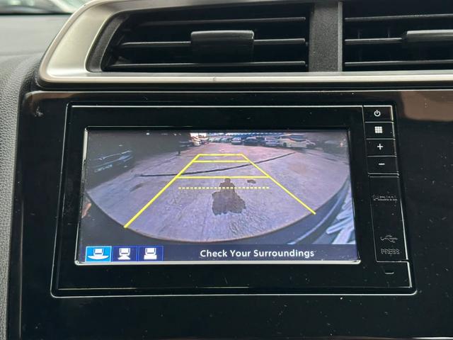 HONDA JAZZ 1.5 Service Record 1 Owner Rev Cam - 3