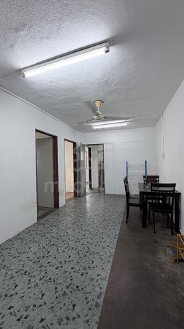 Taman Ampang Mewah Flat 1