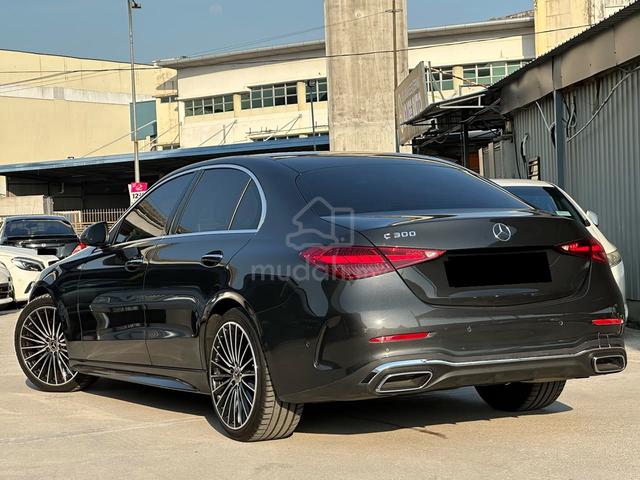 Mercedes Benz C300 2.0 AMG W206 Under Warranty C&C - 2