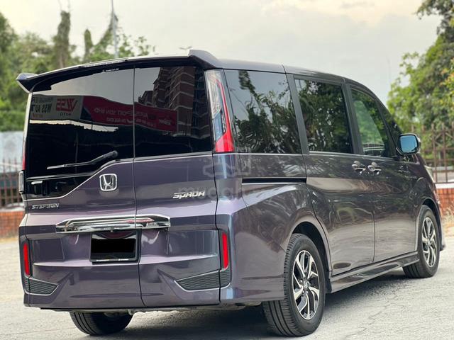 2018 Honda STEPWAGON 1.5 SPADA FACELIFT 7 SEATER - 2