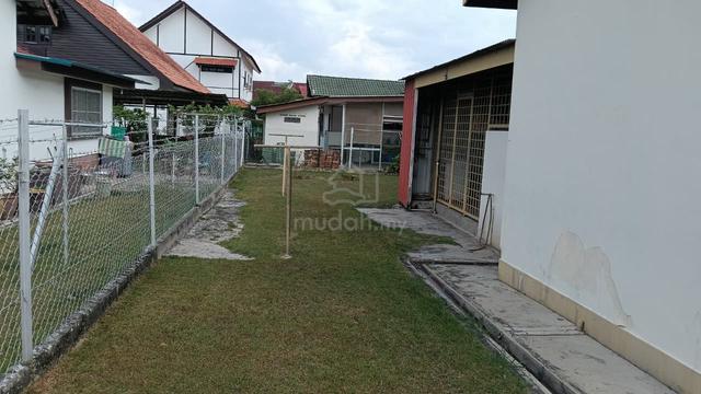 [FREEHOLD] Klebang Limbongan [Corner] Single Storey Bungalow House 1