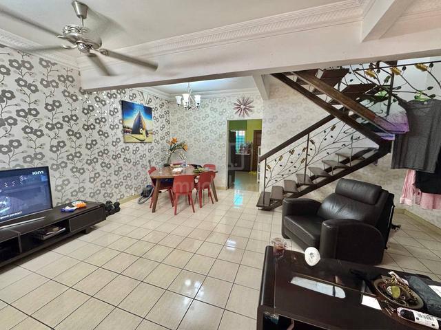 FACING OPEN Double Storey House PUJ 4 Puncak Jalil, Seri Kembangan 2