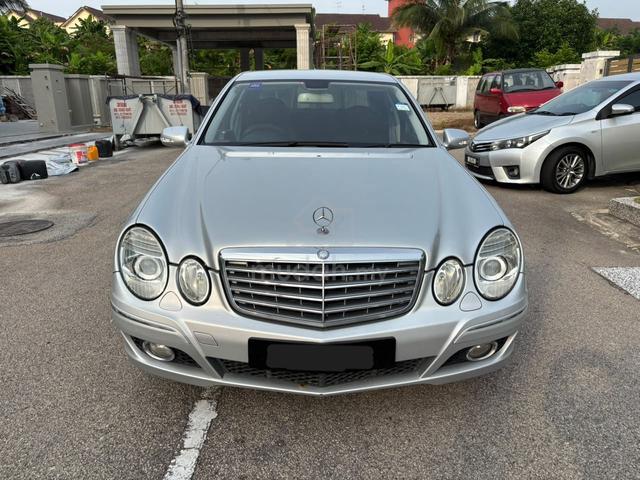 Mercedes BENZ E200 ELEGANCE KOMP 1.8 - 2