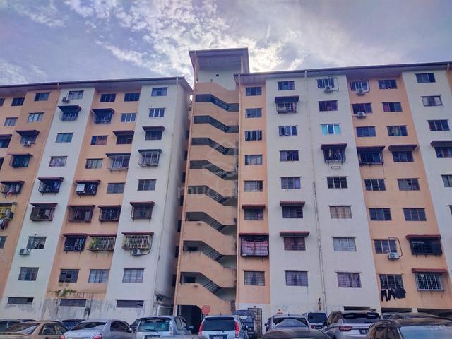 Segar Apartments 1