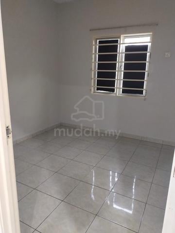 Rumah Untuk Disewa Masjid Tanah 1
