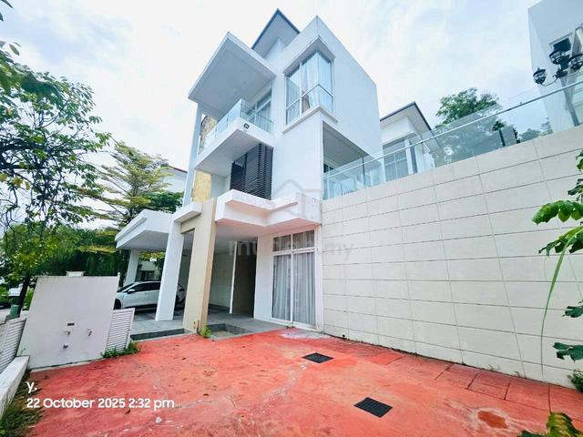 FuLLy Furnished🏠 BuNgaLoW RyDgeway MelawaTi KL CLubHouSe FaCiLiTieS 1