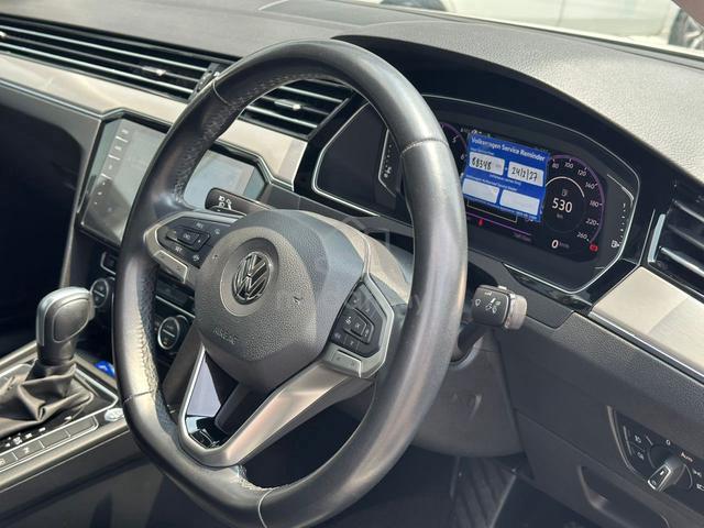 2021 Volkswagen PASSAT 2.0 R-LINE (A) Full Service - 5