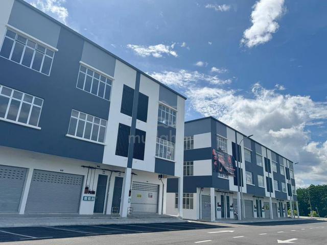 Vervocity 3 Storey Shoplot | Indahpura Kulai | Brand New Unit 1
