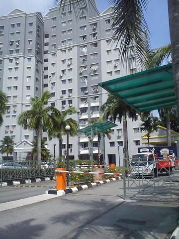 Middle furnished room at Avenue - Old Klang Road, Tmn Sri Sentosa 1