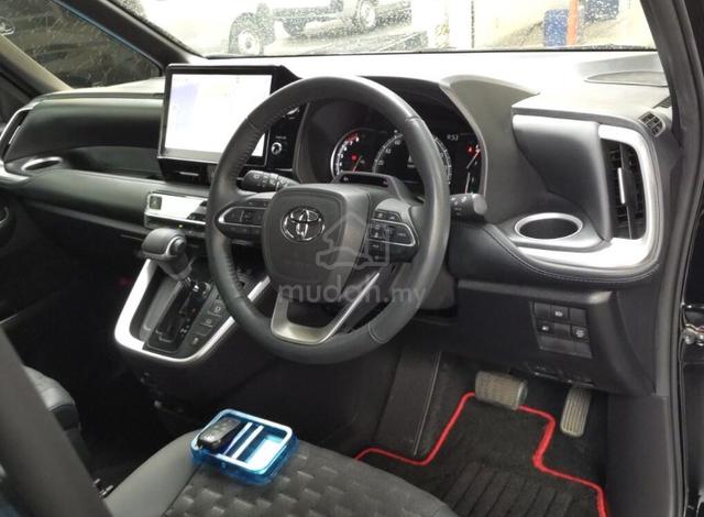 [BEST DEAL] Toyota VOXY 2.0 S-Z (7 SEATER) 2022 - 4
