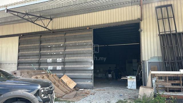 Warehouse for RENT 【 Mantin , Negeri Sembilan 】 1