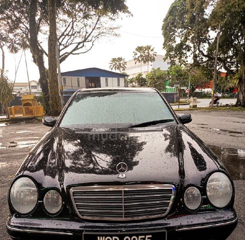 1995 Mercedes Benz 200E 2.0 (A) - 1