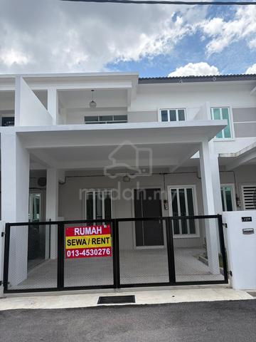 RUMAH TERAS 2 tingkat 1