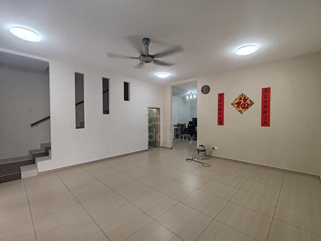 Double Storey Terrace at Sungai Udang Taman Indah 1