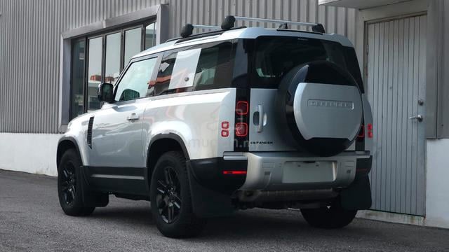 2023 Land Rover DEFENDER 2.0 90 P300 Airmatic - 2