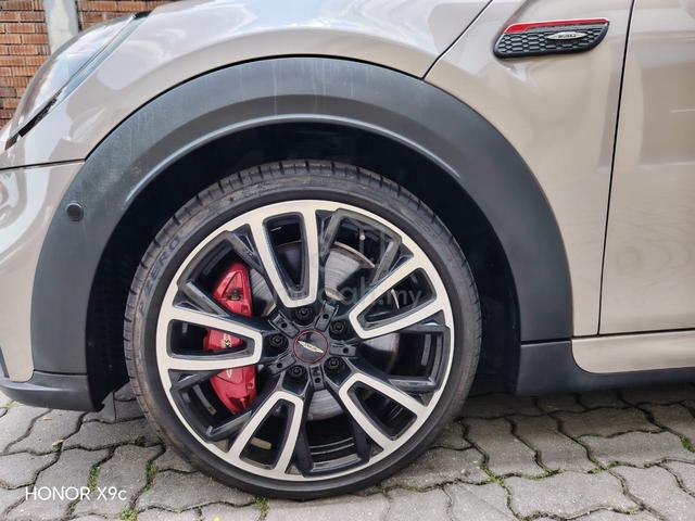 OFFER - 2022 Mini COOPER 2.0 JCW + HARMAN KARDON - 4