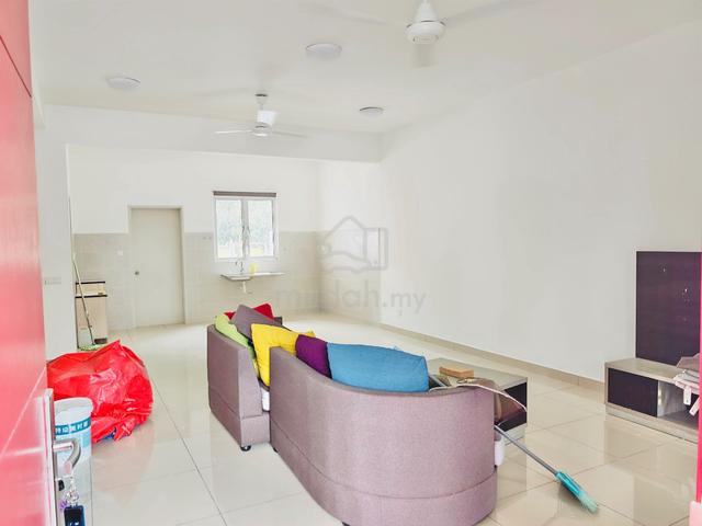 2 Storey Terrace Rimbayu Starling KK Partially Furnished for Rent 1
