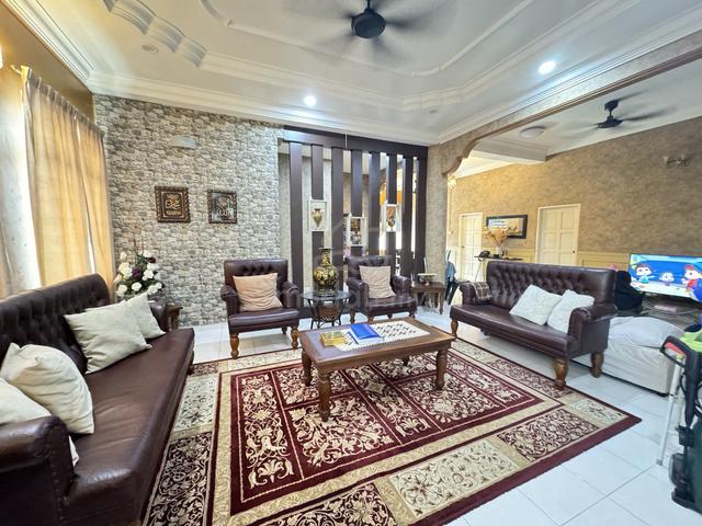 Full Loan 9900sqft Bukit Kempas Bungalow House / Setia Tropika 1