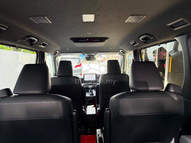 2022 Toyota VOXY 2.0 S-Z (A) - 4