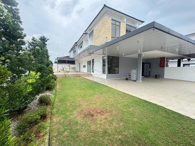 Setia Tropika 9 Double Storey Cluster Endlot 55x70 Renovated Furnished 1