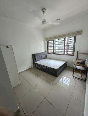 Master Room at Condominium Residensi Zamrud, Jalan Reko, Kajang 2 1