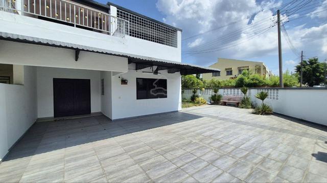 Pasir Puteh / 2 Storey Semi-D ( Corner Lot ) / Fully Furnished / 4R3B 1